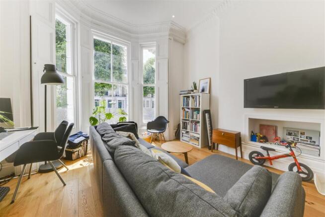 4, 62 Sutherland Avenue-13.jpg