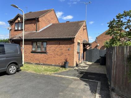 Foxton Lock Close, Wigston