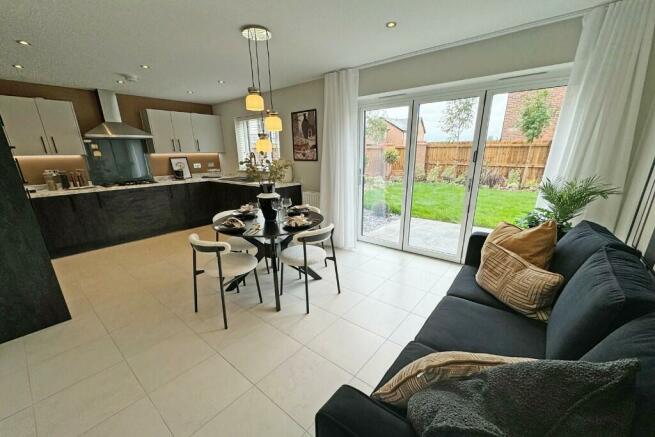 Kitchen/Dining area