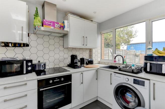 For Sale by Aspire Residential | Wolstenbury Road