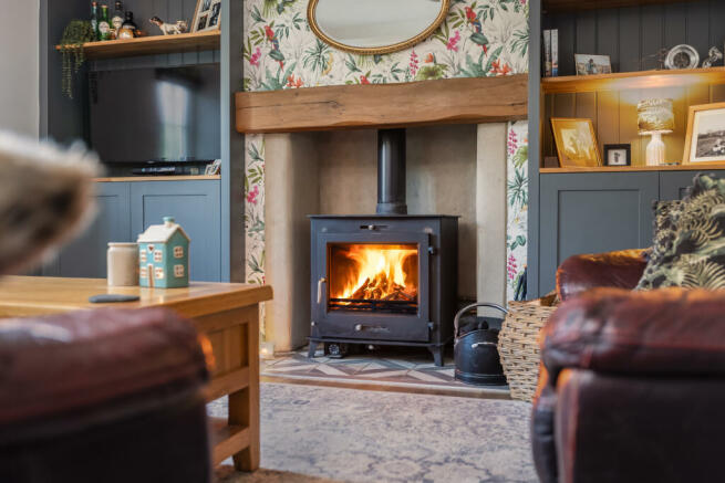 Lilac Cottage Sitting Room-2