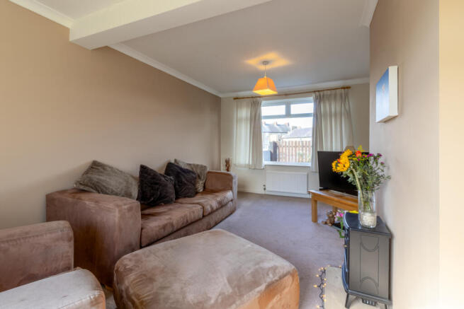 17 Paddock Close (7 of 19)
