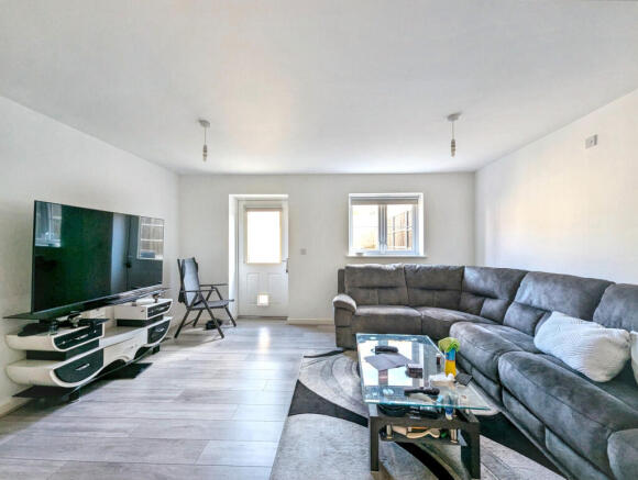 20250710194137_PXL_20250710_170912667_ROxbg