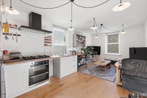 Maynard Road, London, Greater London, E17