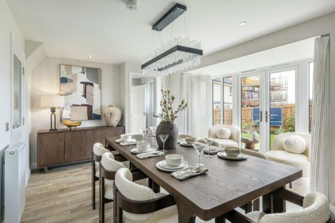 Dining space in 4 bed detached home