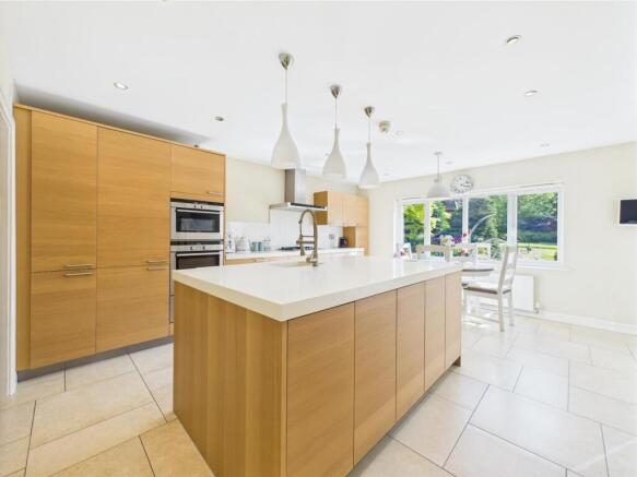 Fitted Kitchen