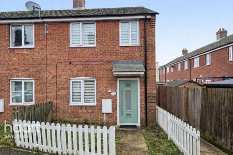 Youngs Row, Sutton Bridge