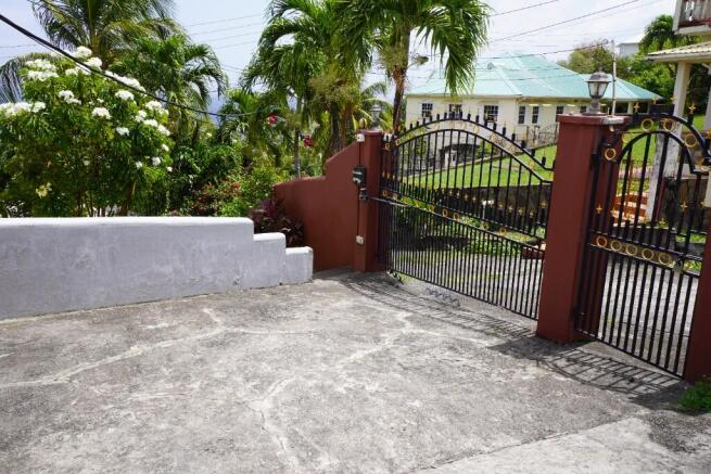 Electronic gate 