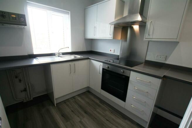 bransfordroad,flat3kitchen.JPG