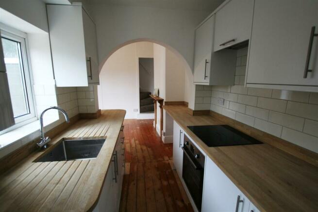 colehill,2kitchen.JPG