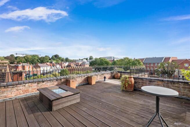 7 Edgar Street - roof terrace.jpg