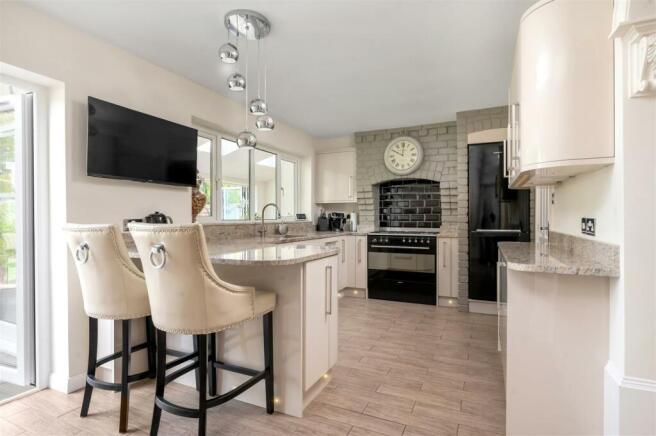 18 Melton Road Re edit PH-27.JPG