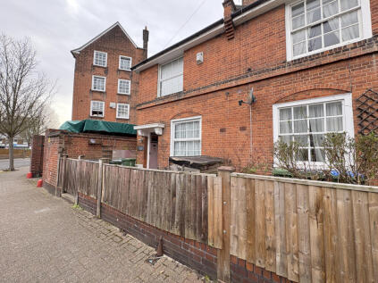 Meadowcourt Road, London, SE3