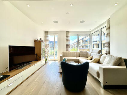 Westbourne Apartment, London, SW6