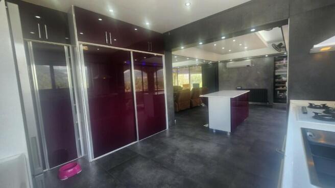 Modern Kitchen