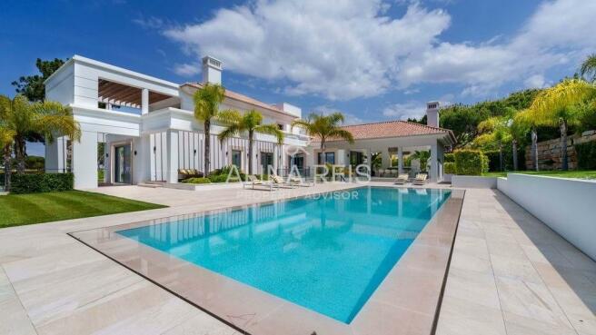 6 bedroom villa for sale in Algarve, Quinta Do Lago, Portugal