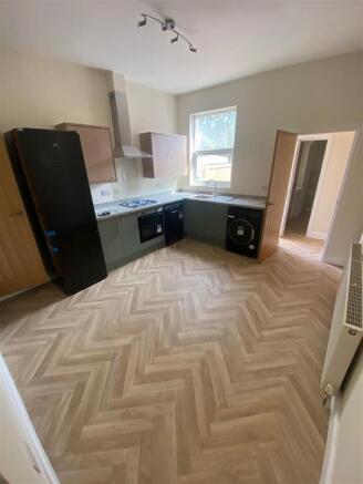 WhatsApp Image 2025-06-17 at 10.22.48 (5).jpeg