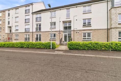 Castlegate Avenue, Dumbarton G82 1AL