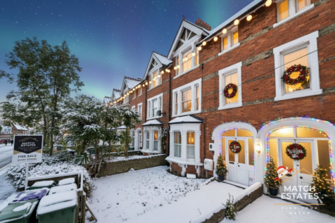 Wear Bay Crescent, Folkestone, Kent