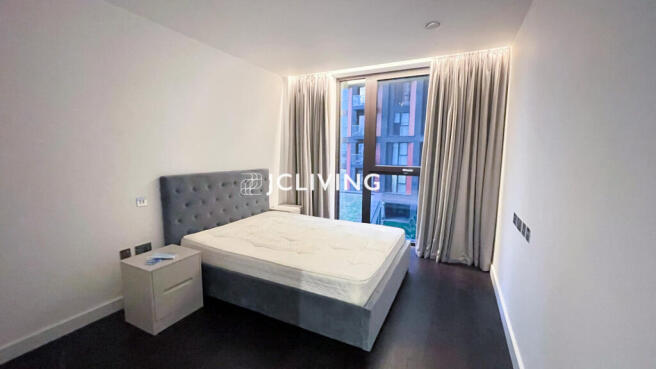 Apartment, Madeira Tower, 30 Ponton Road, SW11