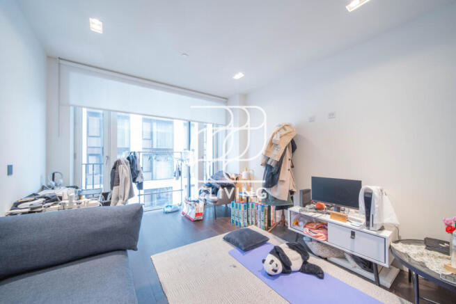 8 Casson Square, London  SE1