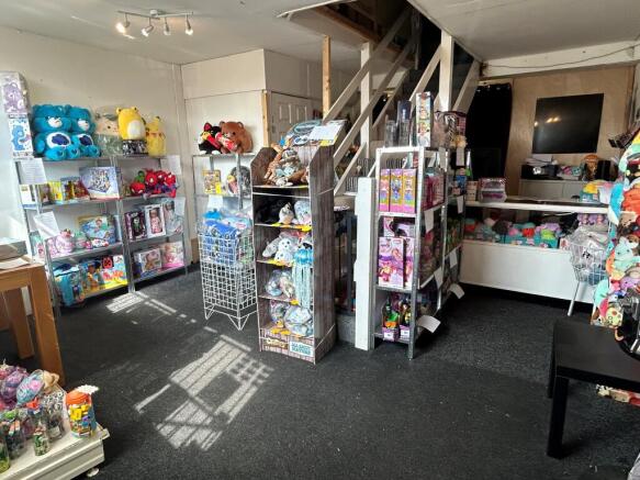 Shop T202405101533.jpg