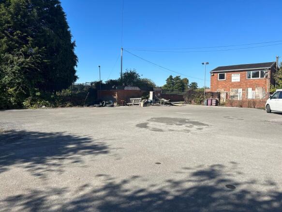 REAR T202309081358.jpg