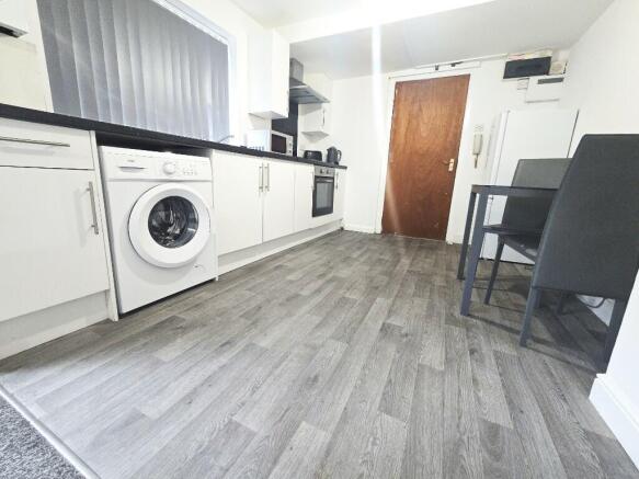 Kitchen/Lounge