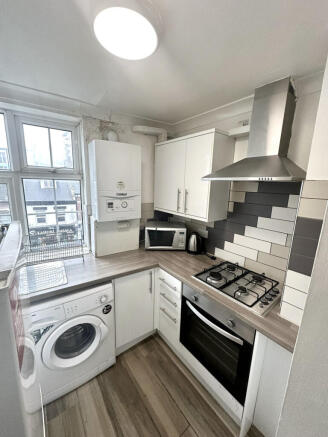 A Self Contained, Second Floor Studio to Rent in 
