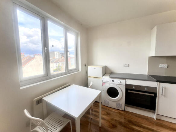 Kitchen/Bedroom
