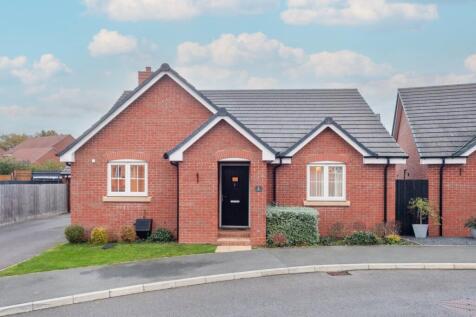 Meadow Crescent, Tidbury Green, Solihull, West Midlands, B90