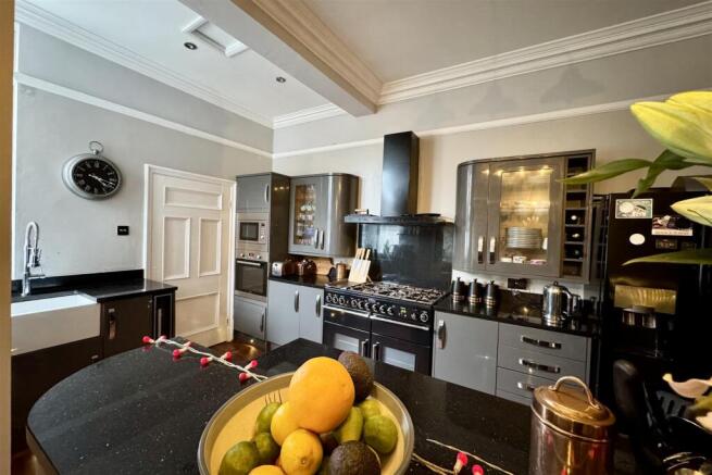 Kitchen/Diner/Family Room