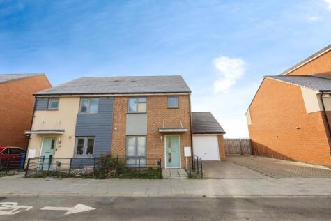 Armstrong Road, Newcastle Upon Tyne, NE15