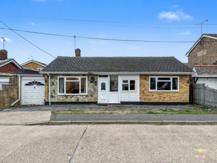 40 St. Annes Road, Canvey Island, Essex, SS8 7LS