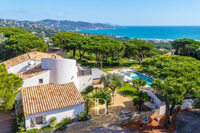 SEA VIEW, SECURE ESTATE