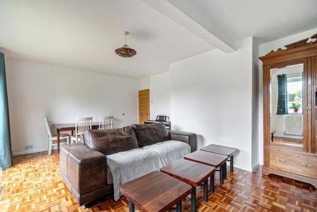 1375296-23-690b5a...