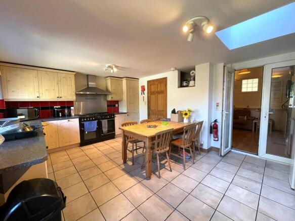 Kitchen 2
