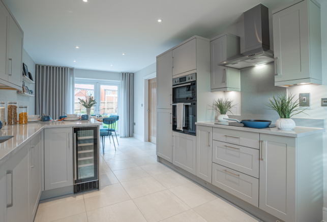 Elm-Kitchen-Oaks