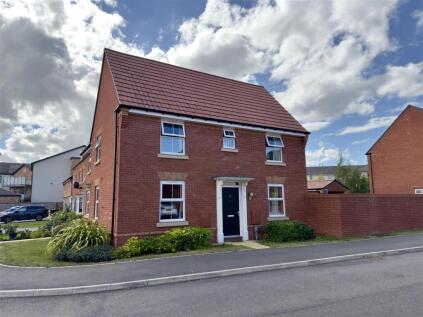 Rollers Close, Duston, Northampton NN5