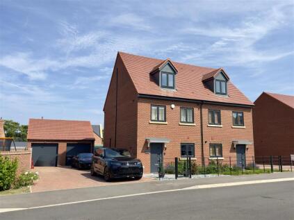 Grand Union Way, Weedon, Northamptonshire NN7