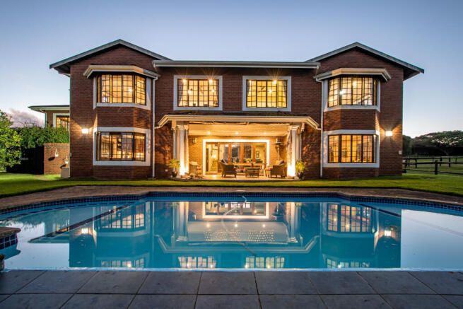 Stately facebrick home