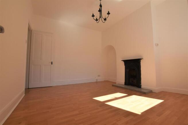 41 queens rd lounge.JPG