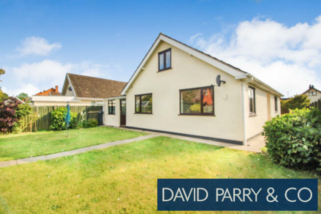 4 bedroom detached dormer bungalow