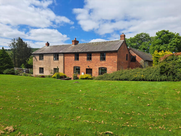 Highly Desirable Stock Farm in the Teme Valley