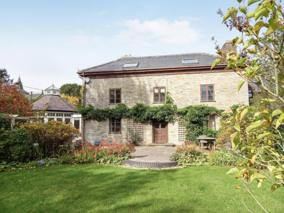 Detached Period Family House