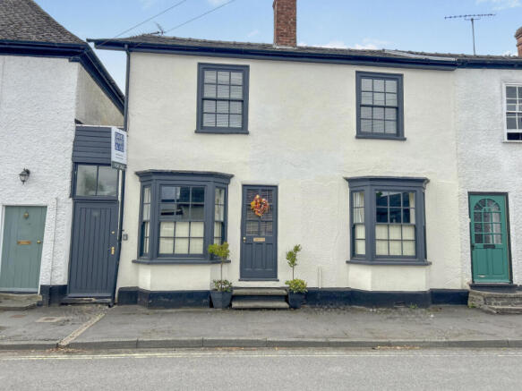 Grade II Listed Character Townhouse