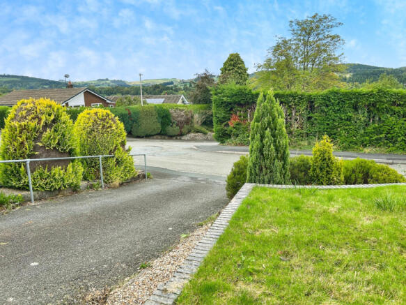 3 Bedroom Detached Bungalow