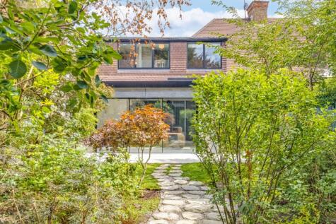 Purley Avenue, London, NW2