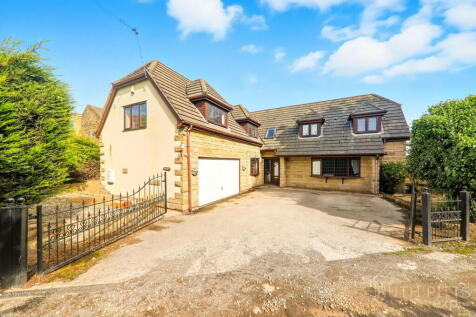 Wakefield Road, Ackworth, WF7