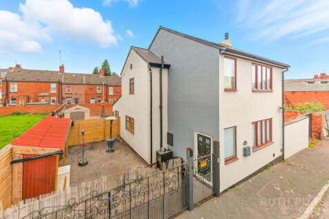 South Street, Hemsworth, WF9